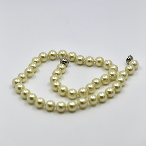 South Sea Pearl Necklace - Picture 6 of 8